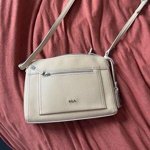 Ralph Lauren Cream Shoulder Bag with Structured Design and Adjustable Strap